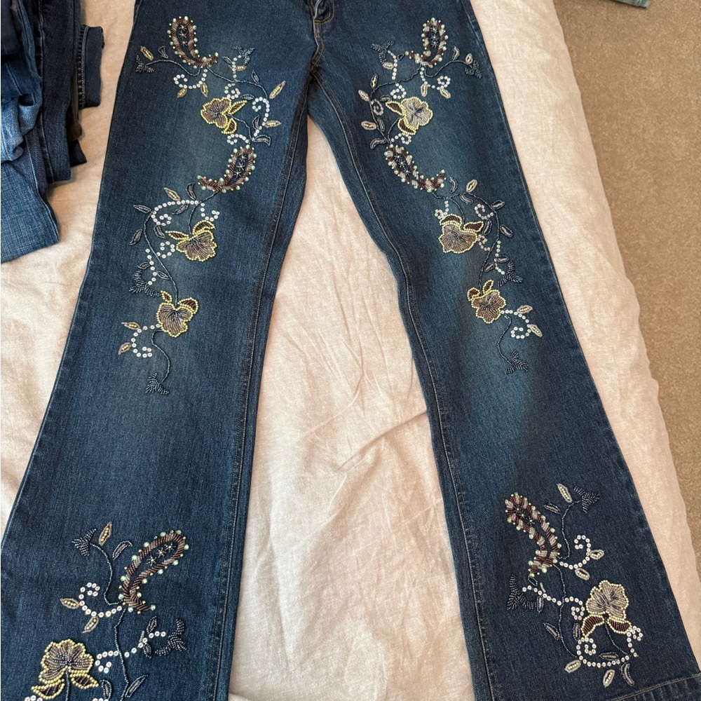 Willi Smith Blue Flare Jeans with Floral Embroidery